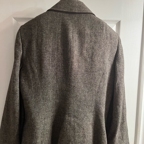 50 % wool, two-piece suit, blazer with pants. - Picture 9 of 11